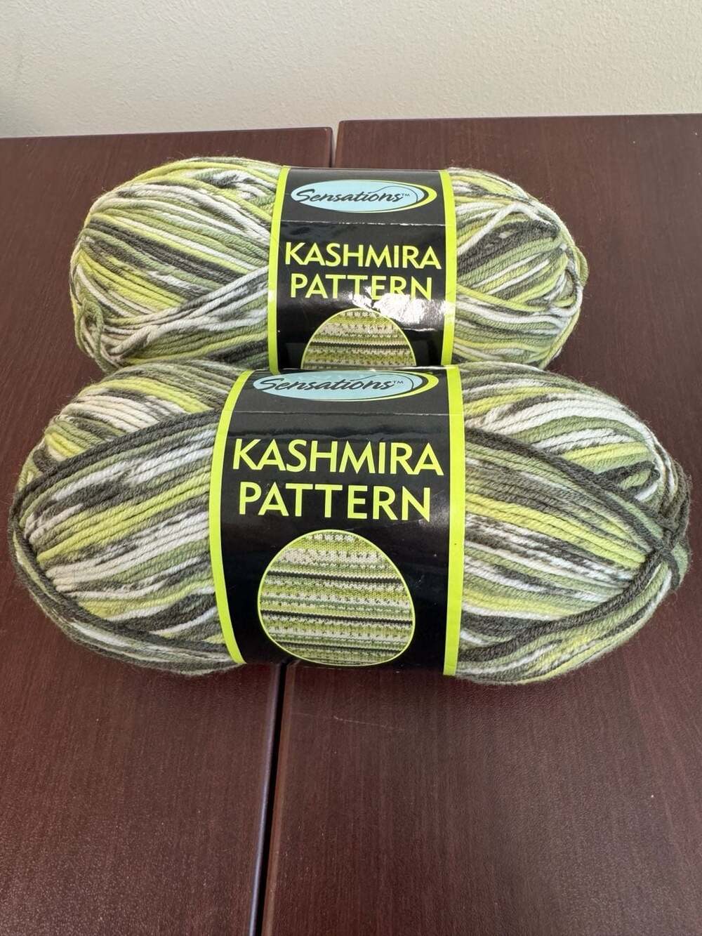 Sensations Kashmira Pattern 100% Wool Felt-able Yarn - Green Kashmira Stripes (2